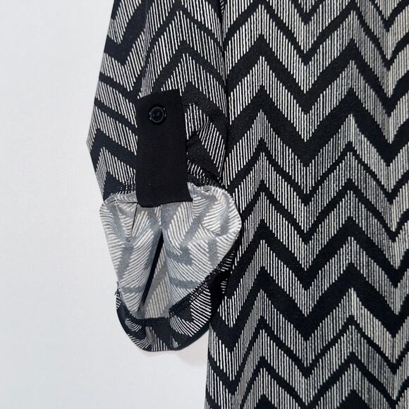 PerSeption 3/4 sleeve blouse women’s size medium petite - Picture 4 of 7